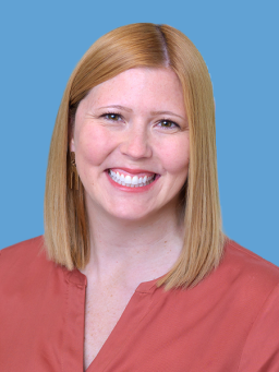 headshot of meghan cummings