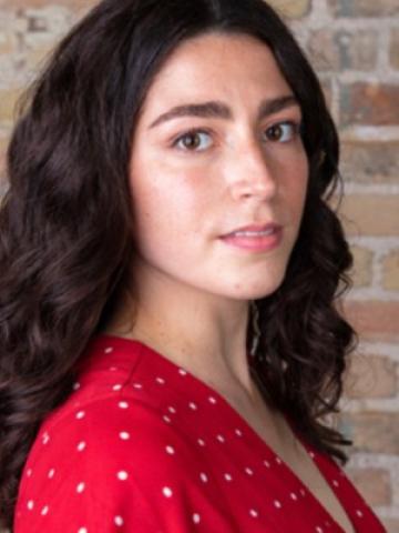 headshot of dani rose