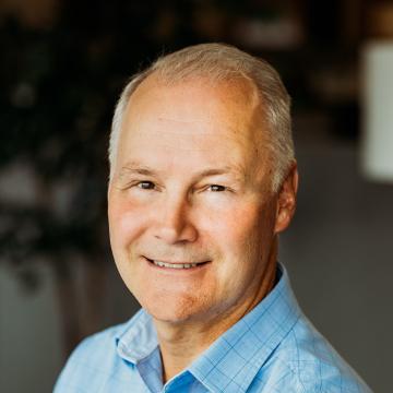 headshot of jon gilbertson