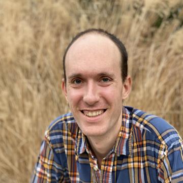 headshot of sam lewin