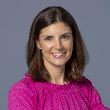 Lisa Nolan headshot