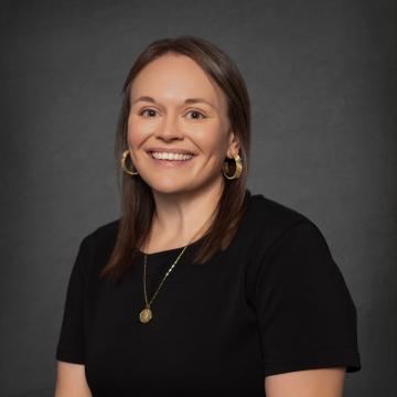 headshot of megan folkerth